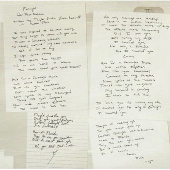 🎵 NWOT Limited Edition Taylor Swift CD Fortnight Post Malone Sold Out TTPD - Picture 3 of 4